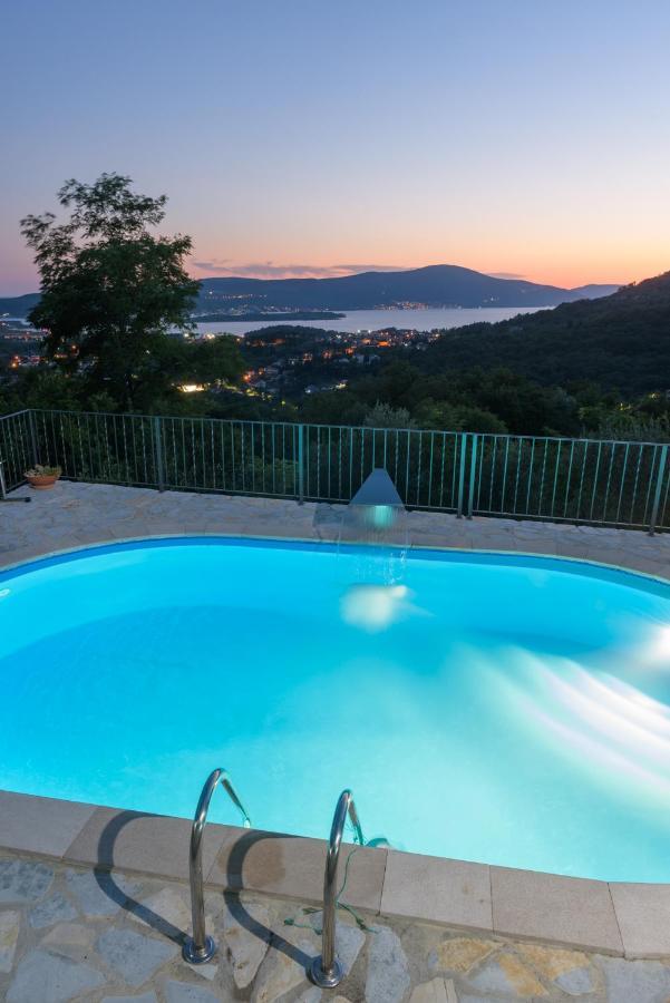 טיווט Sunset Holiday Home מראה חיצוני תמונה